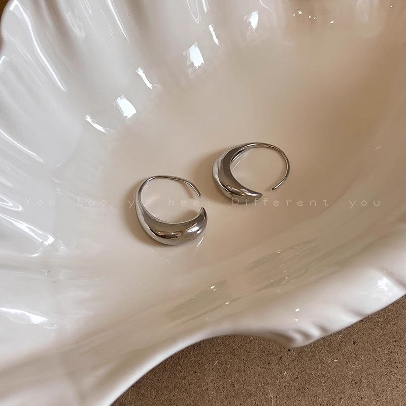 Minimalist Metallic Teardrop Versatile Temperament C-shaped Hoop Earrings